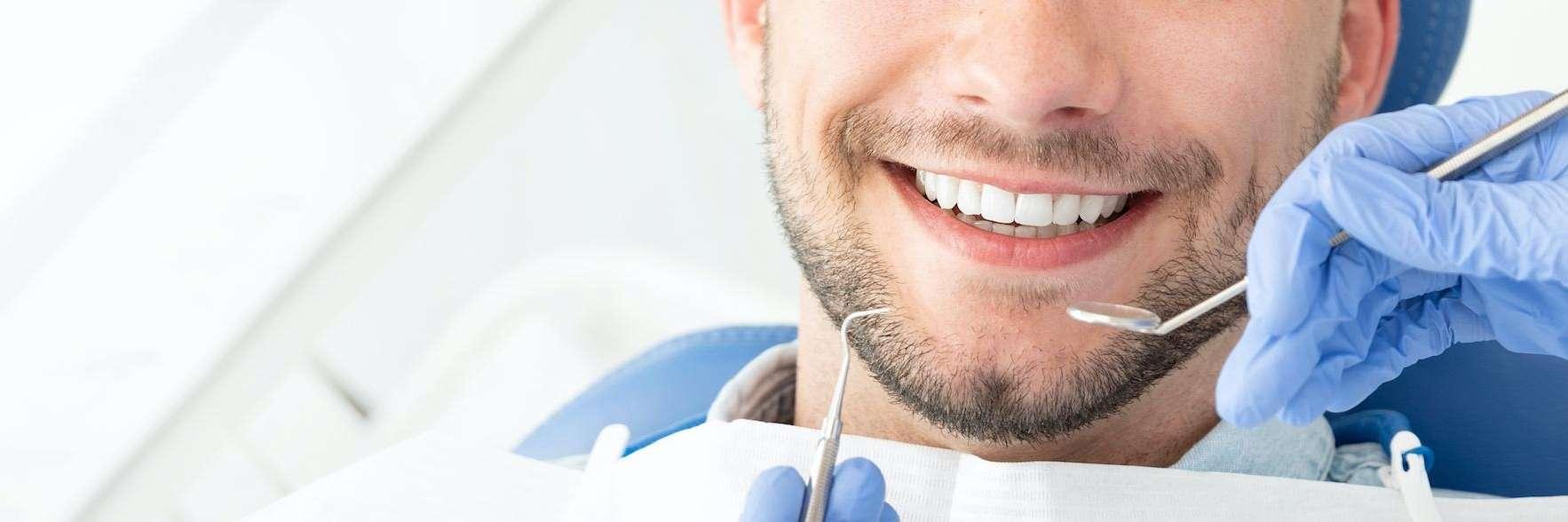 man at the dentist in jacksonville fl